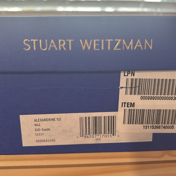 Stuart Weitzman Alexandrine Sandal - Picture 5 of 5